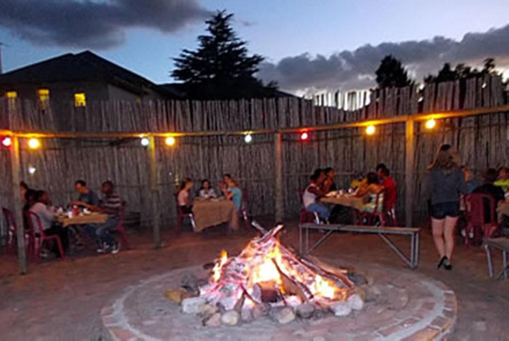 Franschhoek Travellers Lodge Exterior foto
